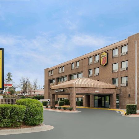 Super 8 By Wyndham Raleigh North East Hotel Buitenkant foto